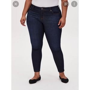 (18R) Torrid Jeans